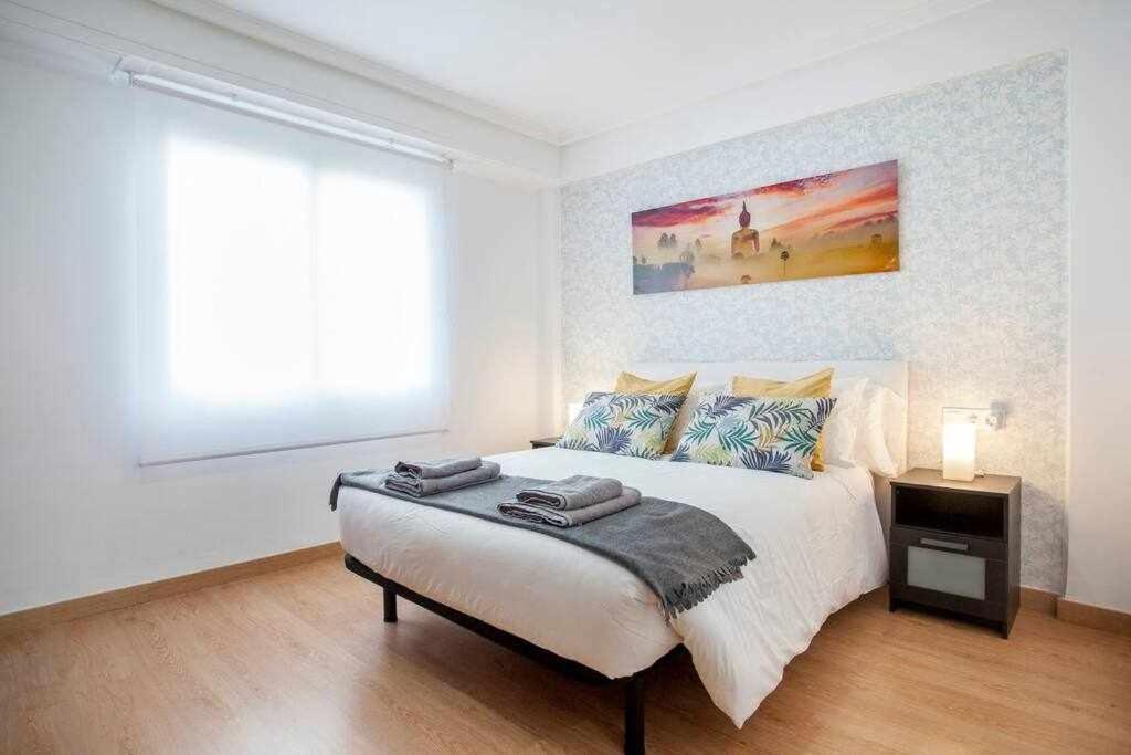 Reus, Lovely Flat Close To Center Валенсия Екстериор снимка