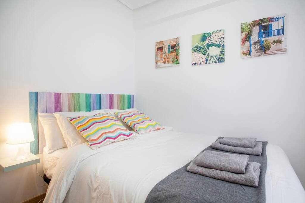 Reus, Lovely Flat Close To Center Валенсия Екстериор снимка